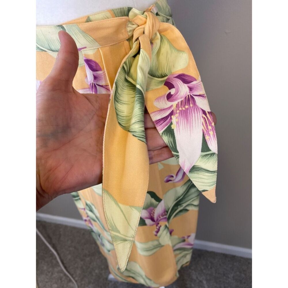 Tommy Bahama 100% Silk True Wrap Skirt Women Sz 8 Lilies Side Tie Tropical Aloha - Picture 4 of 9